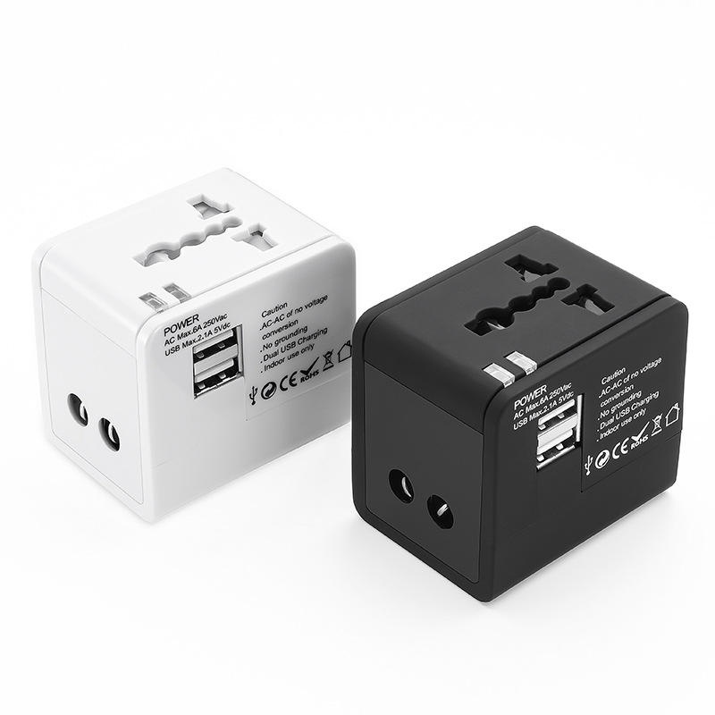 డ్యూయల్ USB పోర్ట్‌లతో యూనివర్సల్ ట్రావెల్ అడాప్టర్